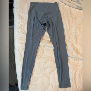 Used lululemon yoga pants size 10